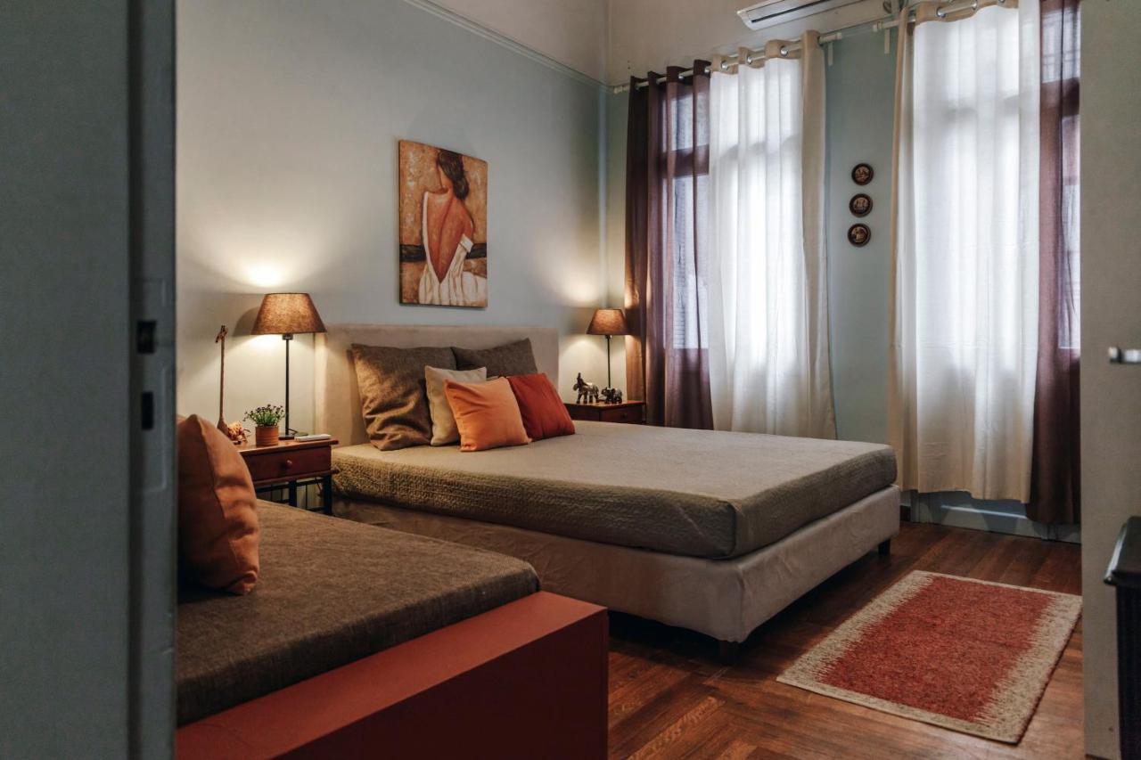 Monastiraki-Psiri, Old Town, 3-Bdr Apt, Sleep 6-10P, Spacious Court Yard Athene Buitenkant foto